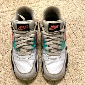 Nike Air Max 90 Size 7y